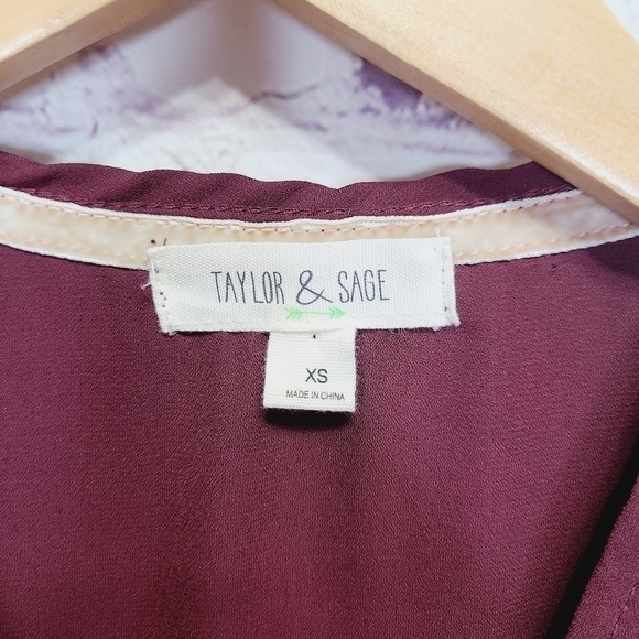 Taylor & Sage Lace Boho Top - Picture 4 of 10